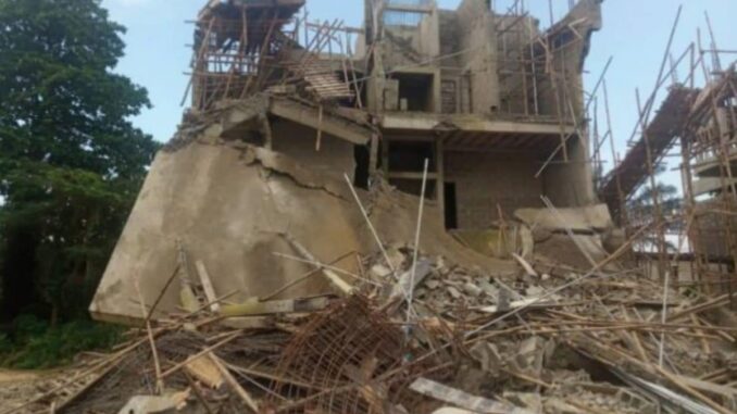Floods: Newly constructed 2-Storey building collapses in Lagos