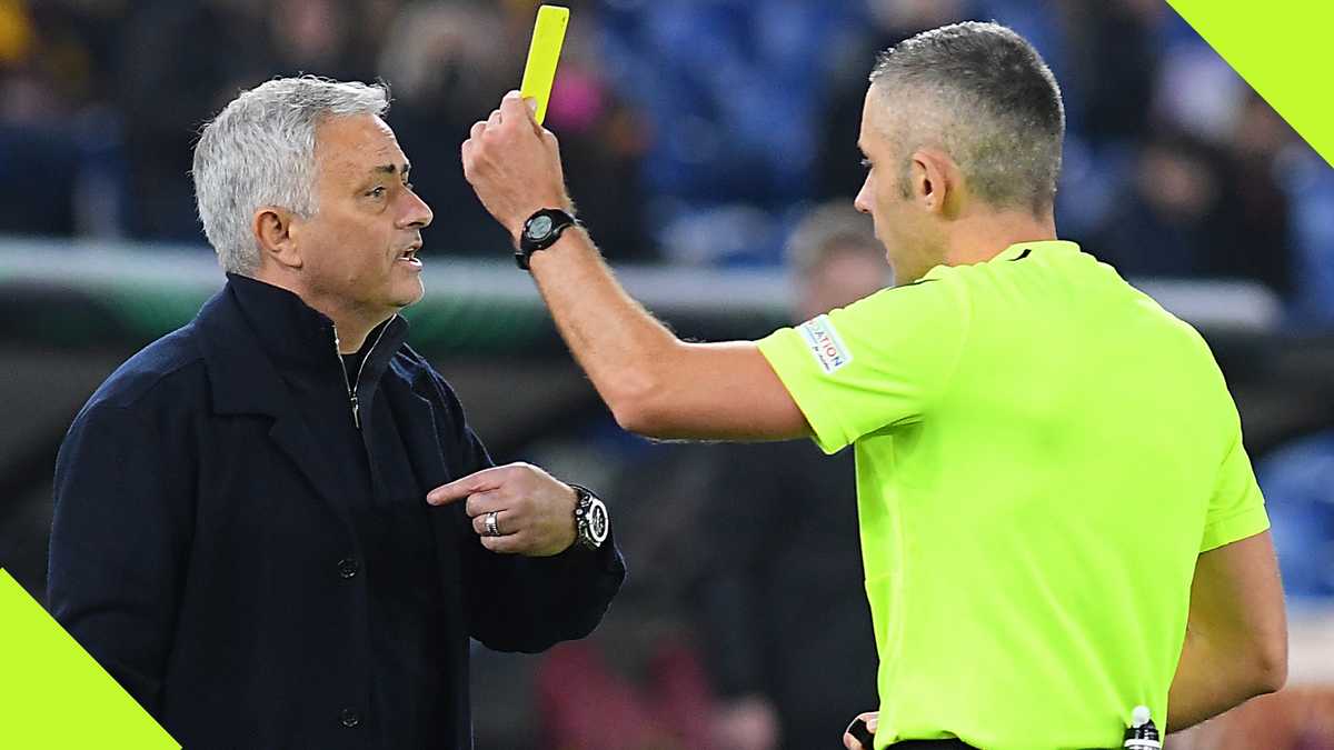 Jose Mourinho Receives Yellow Card After Arguing With Referee in Turkey