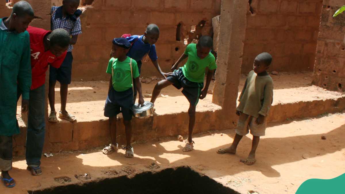 Tragedy as 4 Men Die Mysteriously in Soak Away Pit in Imo