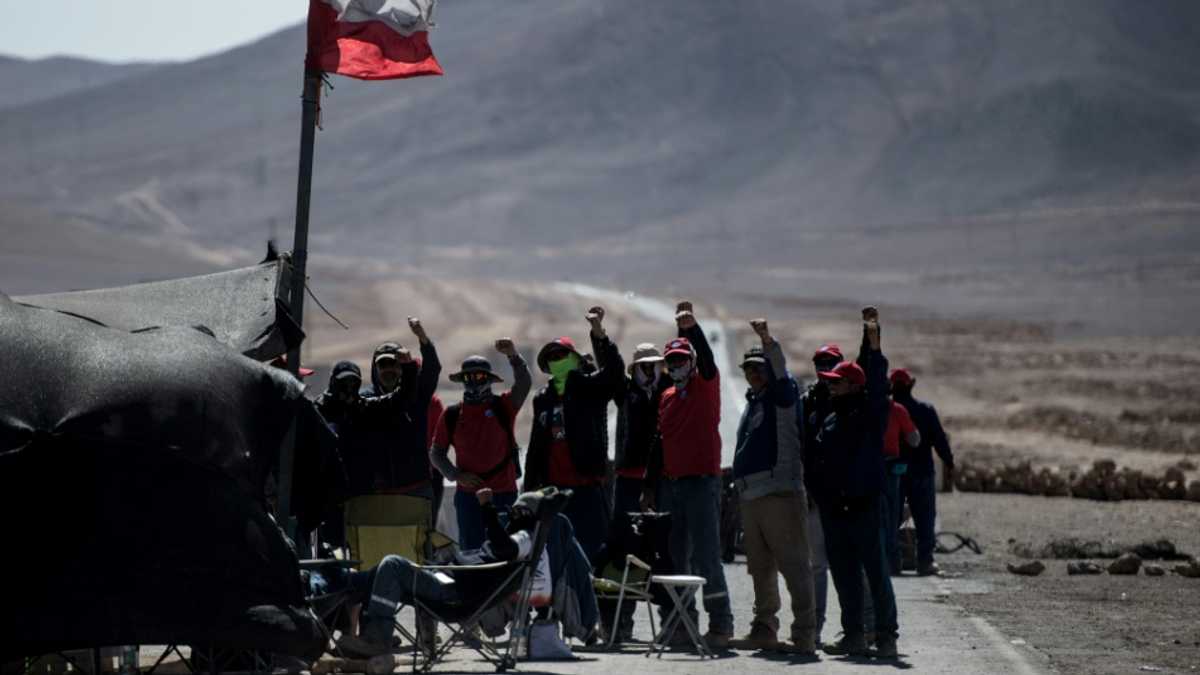 Workers strike at world's biggest copper mine in Chile