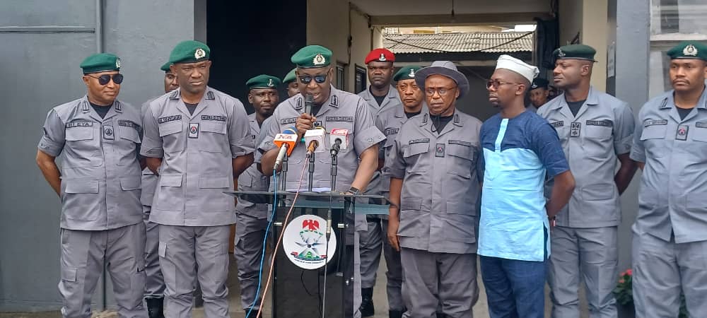 Customs Seizes N8bn Worth Of Smuggled Goods In Lagos