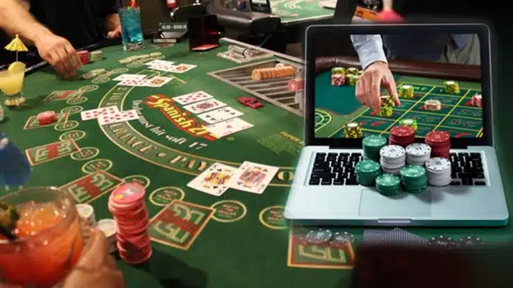 Exploring Technological Innovations in Online and Land-Based Casino Industry