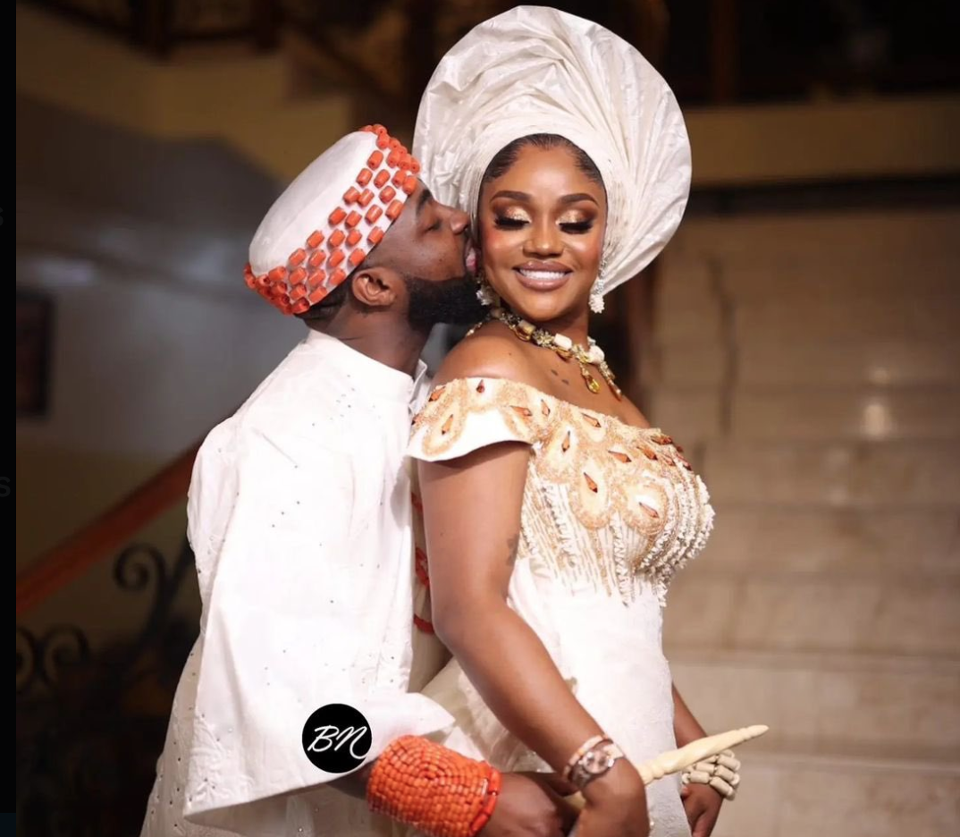 Mixed reactions as Youtube takes down Davido’s viral wedding song video over copyrights infringement