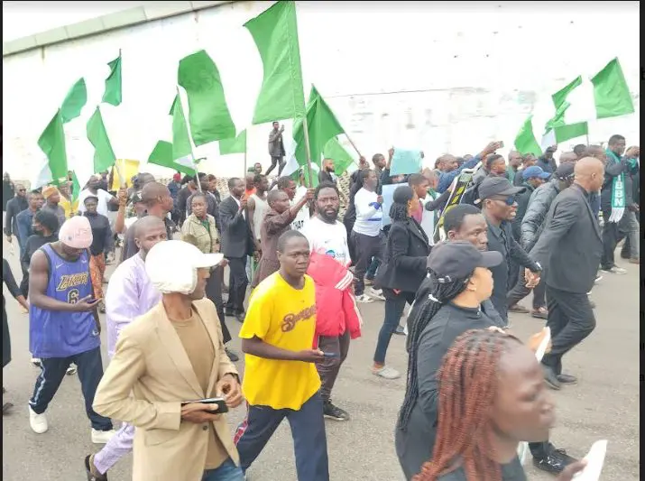 Protest: FCT Commissioner of Police took away my phone – Attacked journalist Oyekunle [VIDEO]