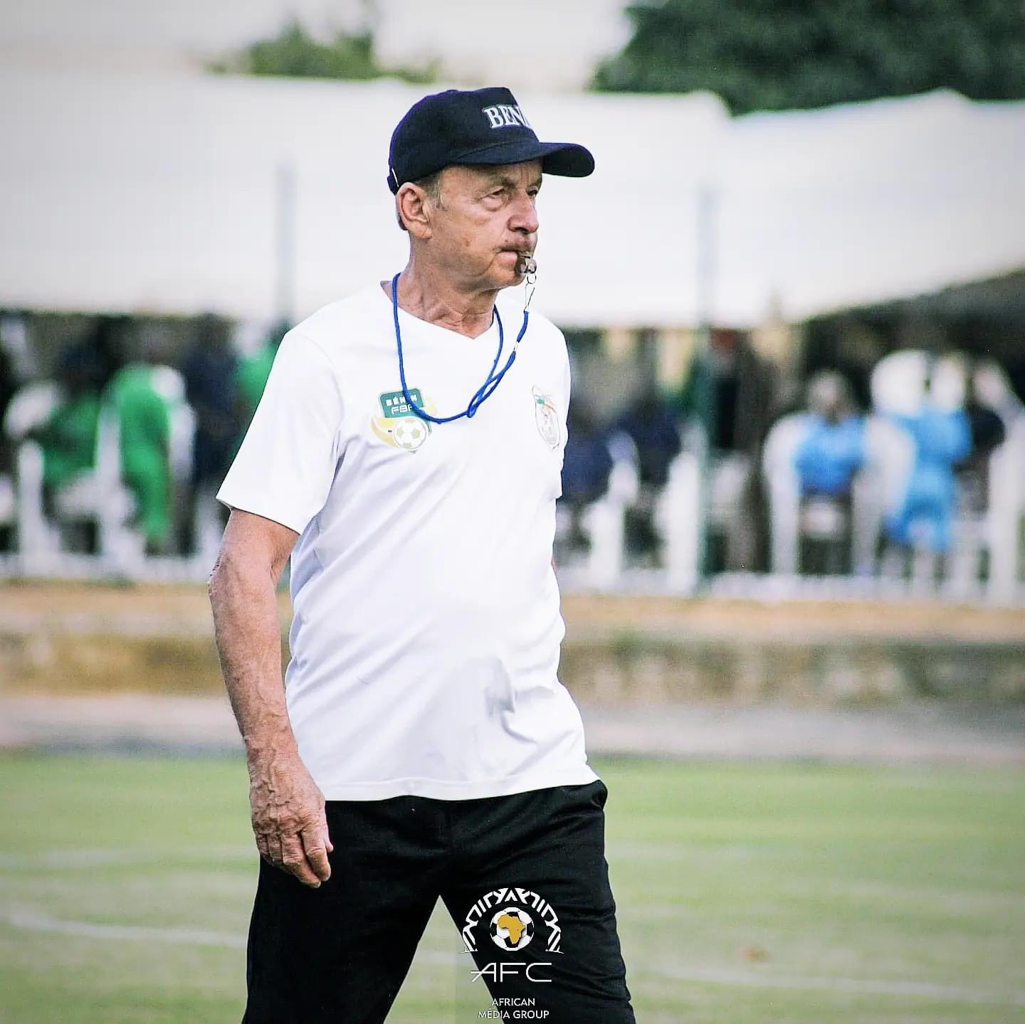 AFCON 2025Q: Rohr Wary Of ‘Wounded Opponent’ Super Eagles