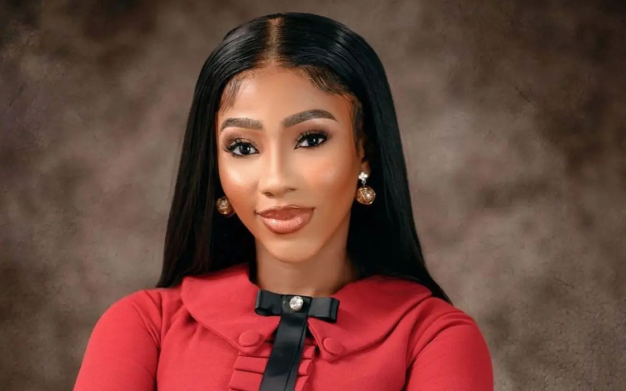 BBNaija: Mercy Eke apologises after her handler called Onyeka ‘gold digger’