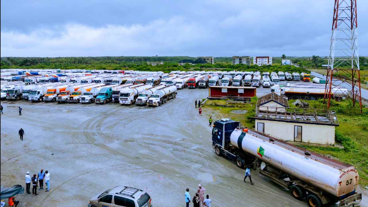 Dangote Refinery Petrol: Marketers give update on price per liter