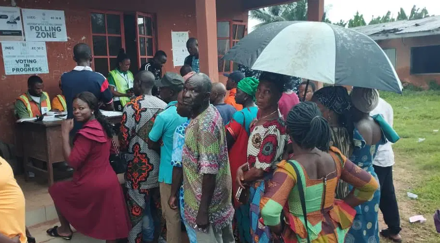 Edo decides: Voters defy rain to vote