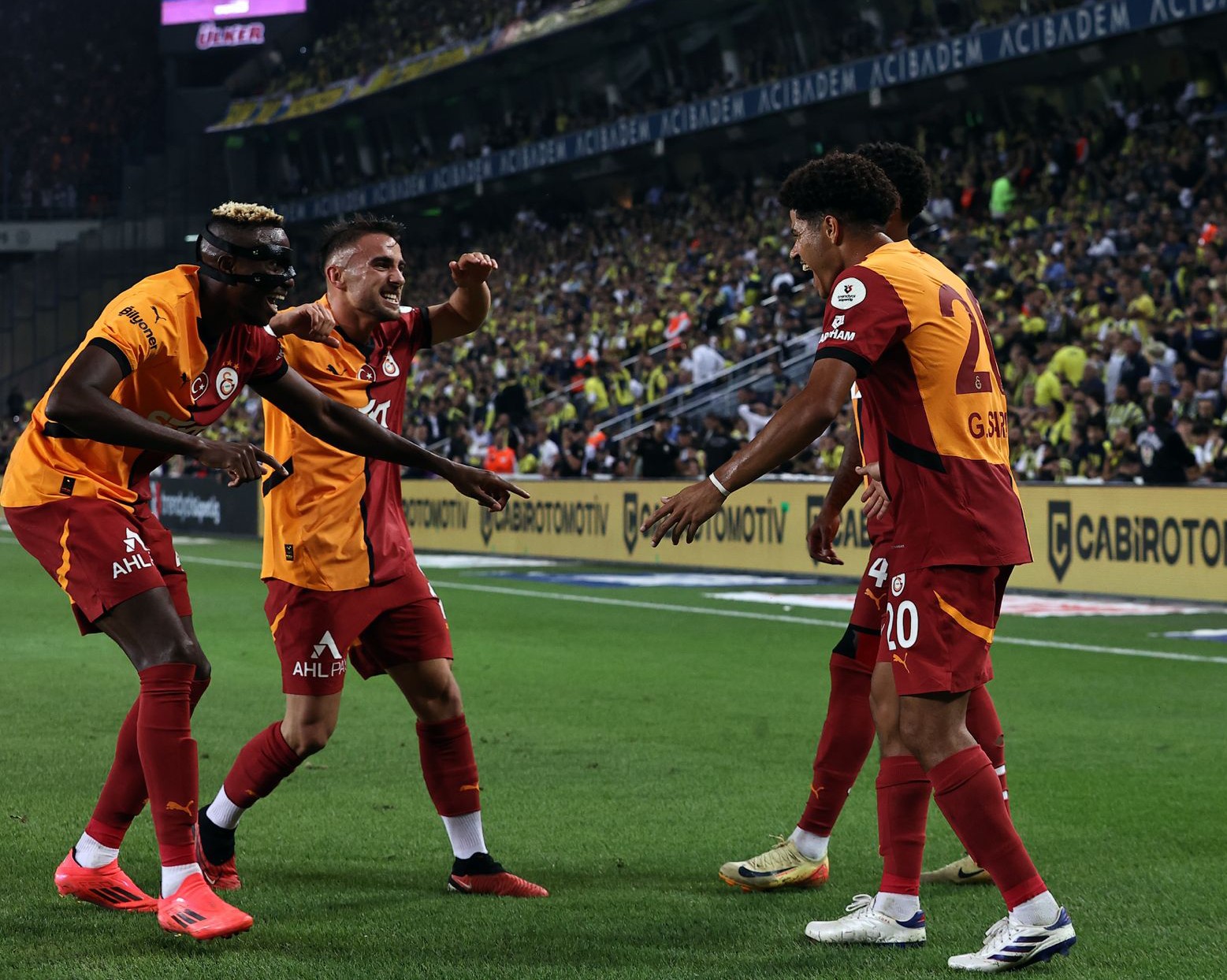 Osimhen Bags Another Assist In Galatasaray’s 3-1 Win Against Mourinho’s Fenerbahce