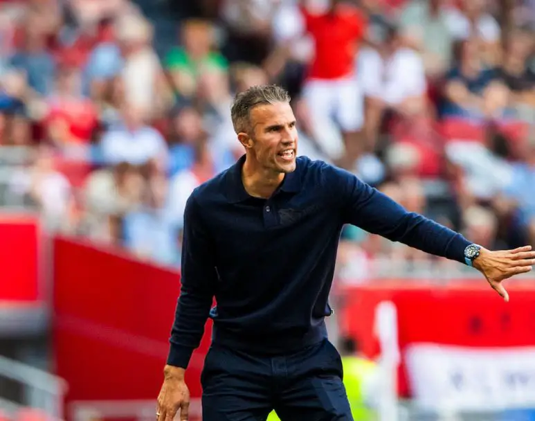 Van Persie Coaching Career Suffers Huge Setback As Heerenveen Lose 9-1 In Dutch League