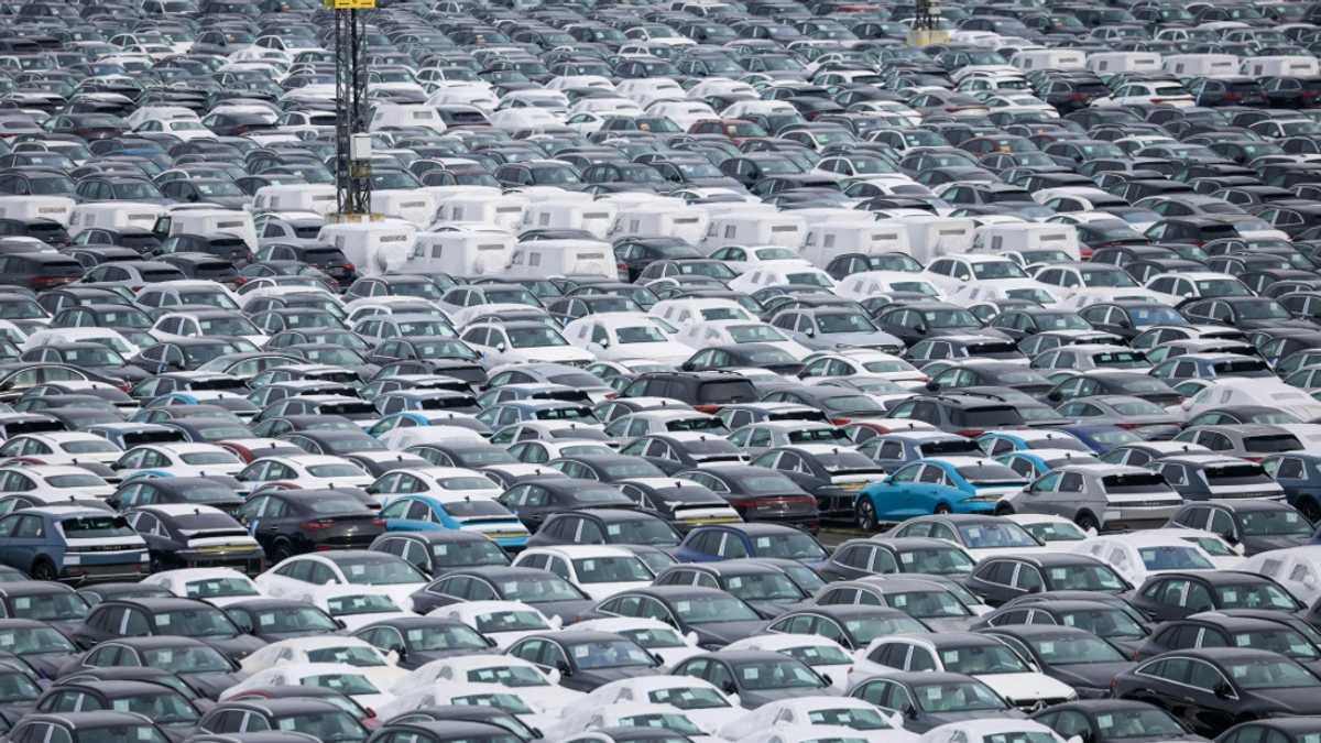 As EU targets Chinese cars, European rivals sputter