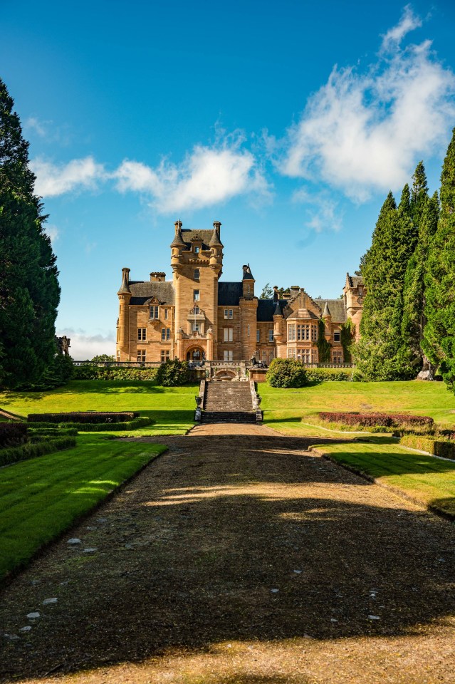 The show is filmed at Ardross Castle in Easter Ross