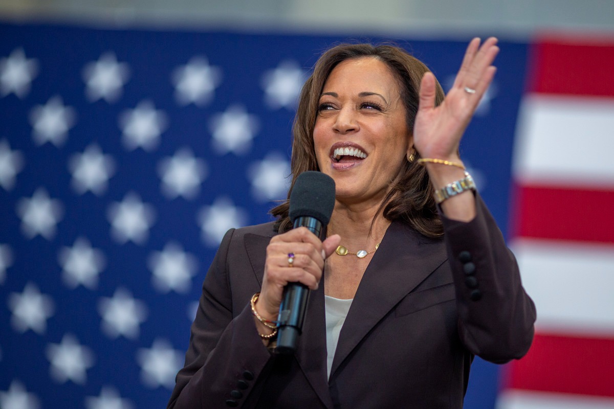 Arnold Schwarzenegger Endorses Kamala Harris