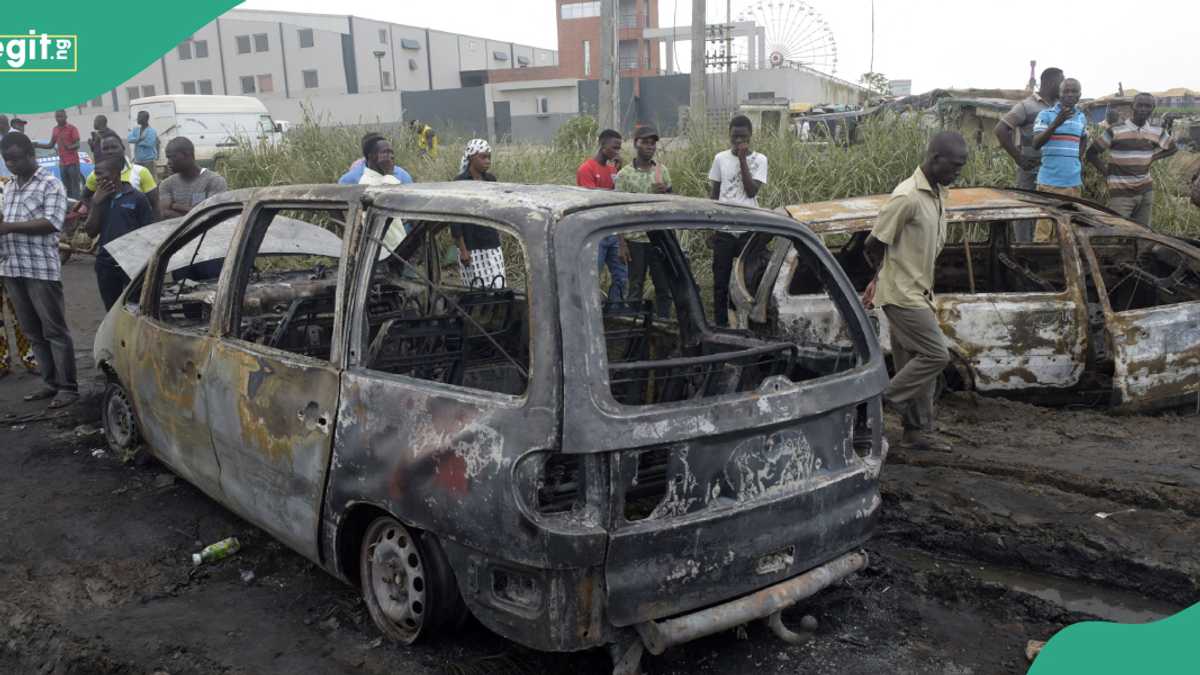 Behind Nigeria’s Deadly Road Accidents, a Scourge of Drivers Carrying Fuel in Jerry Cans