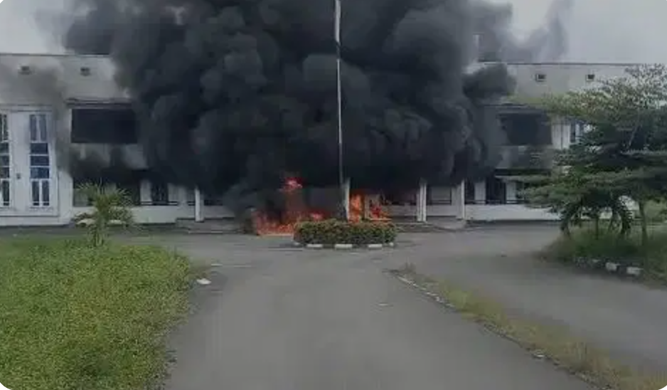 Full list of Rivers State local govt facilities that have been set ablaze so far