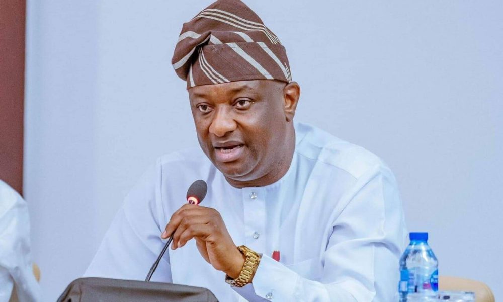 Keyamo Orders Foreign Airlines To Start Using Local Caterers For On-board Meals