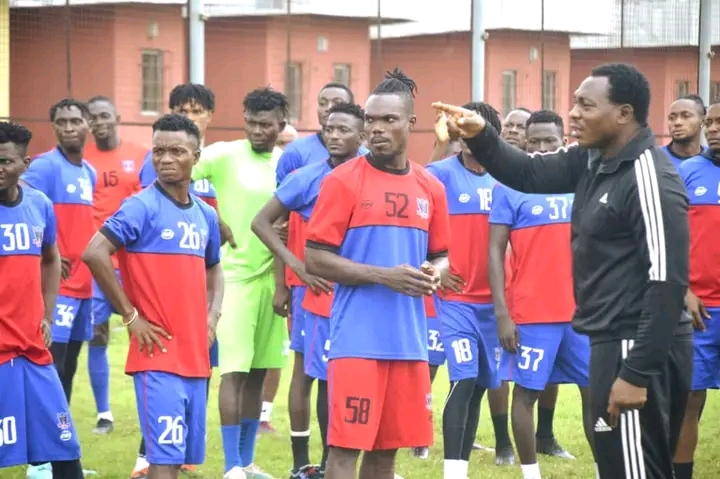 NPFL: Amokachi takes charge of first training session as Lobi Stars’ technical adviser