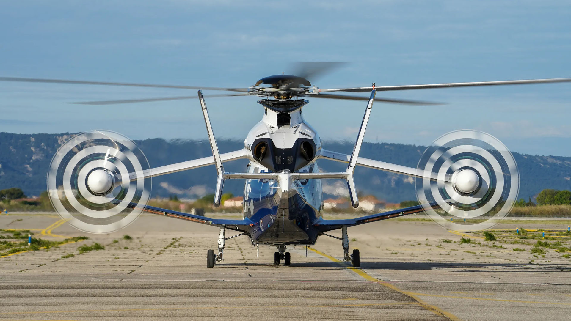 High-speed ‘super-chopper’ that races through sky at 260mph could fly from London to Paris in 50 minutes