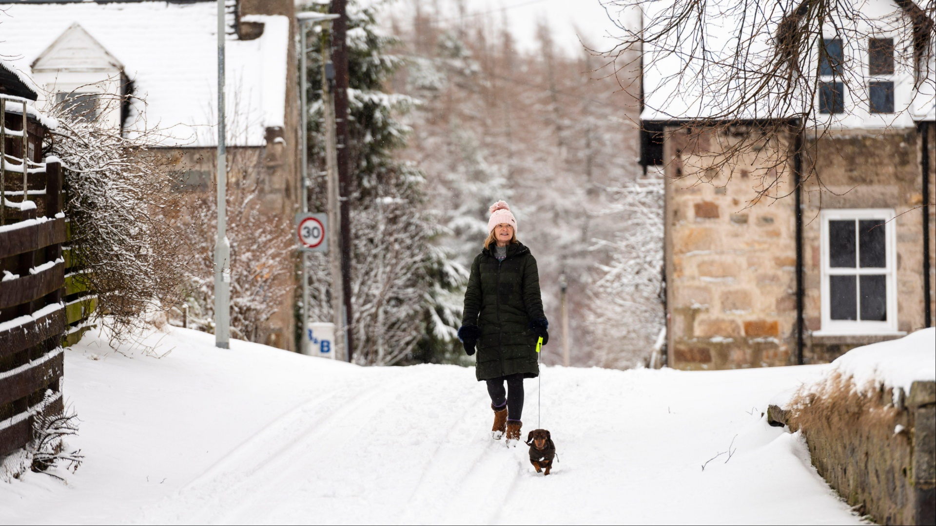 Weather maps reveal exact date SNOW to hit Scotland amid incoming Arctic freeze