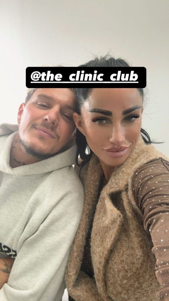 She took her boyfriend JJ Slater to get injections done too