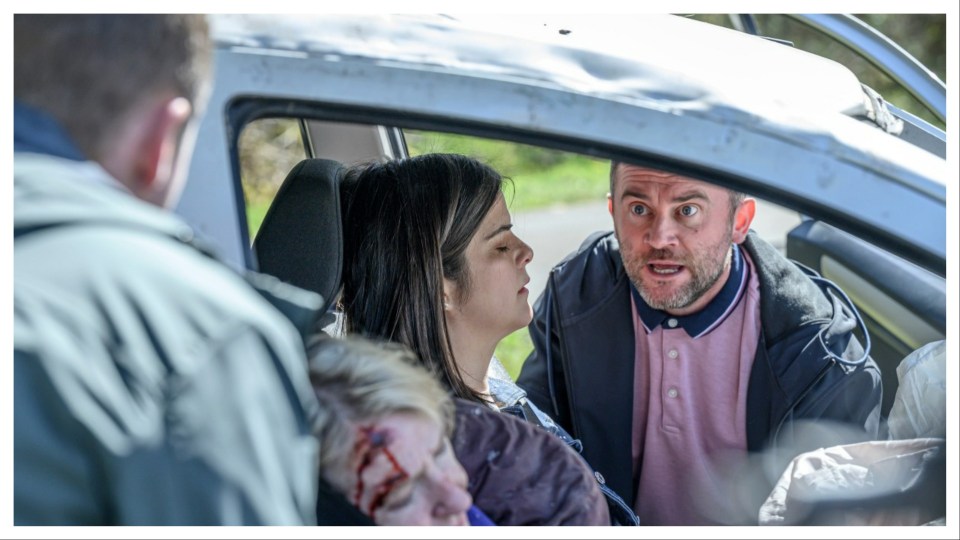 Bob's heartache as missus Kim is involved in a car crash.