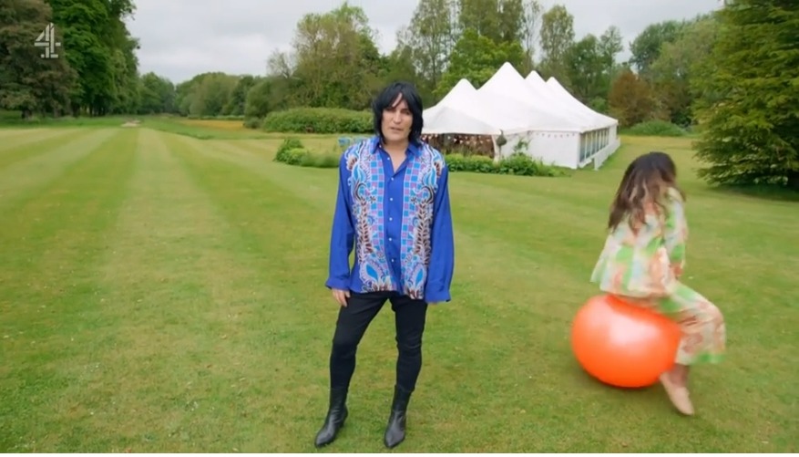 As Noel opened the show Alison left viewers in fits of laughter as she bounced around on a space hopper