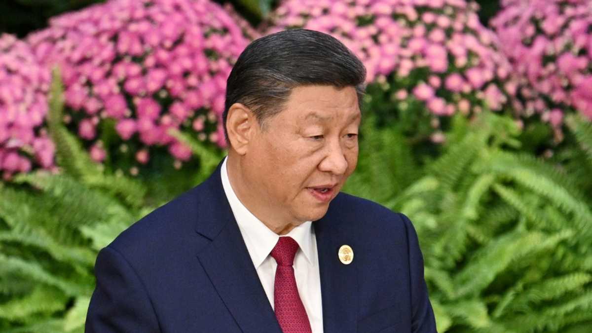 China's Xi heads to Peru for APEC meeting shrouded in Trump fears