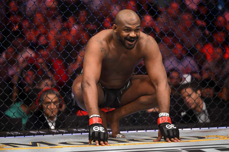 Jones blew former champ Miocic out of the water