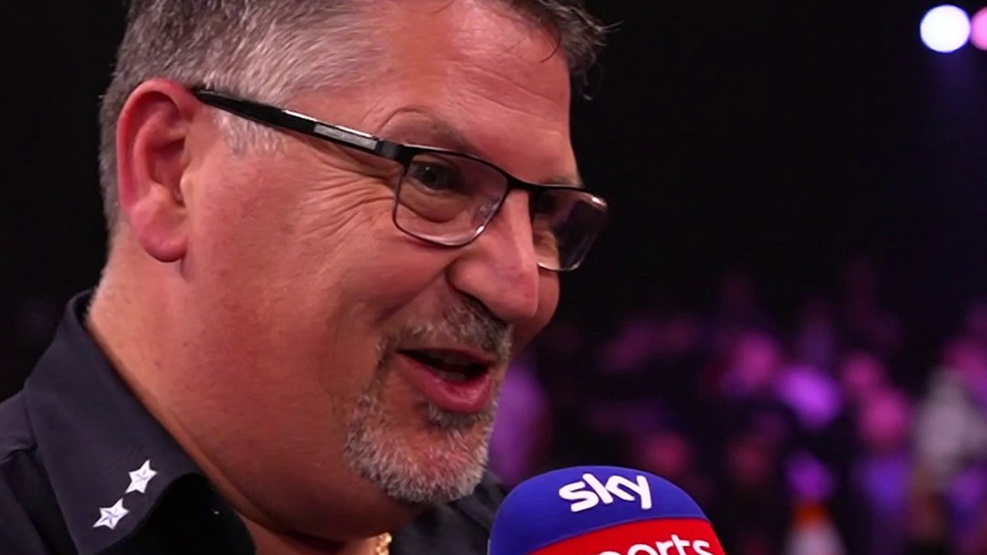 Gary Anderson says he'll give Luke Littler 'a hard kick in the shins' before darts semi-final bout