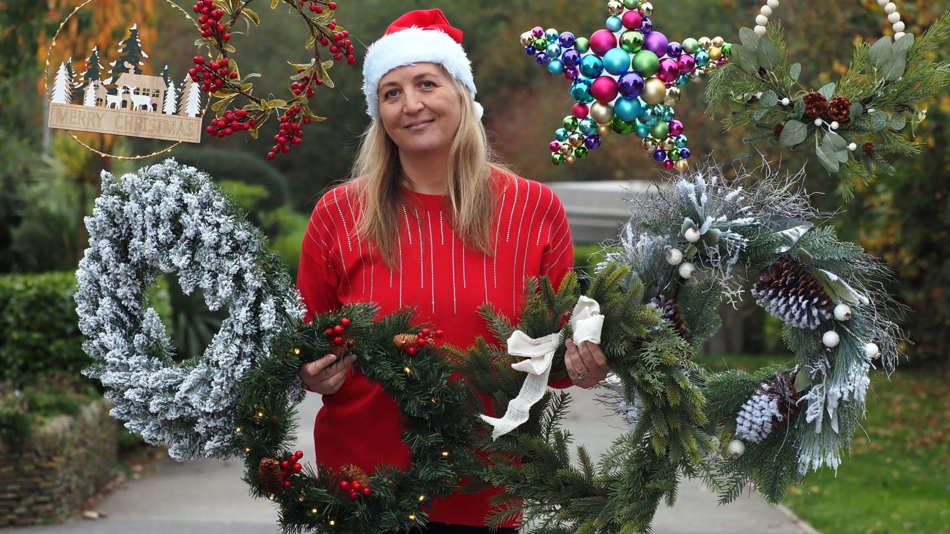 I bought artificial Christmas wreaths from bargain shops to find the best - the gorgeous £6 winner looked real