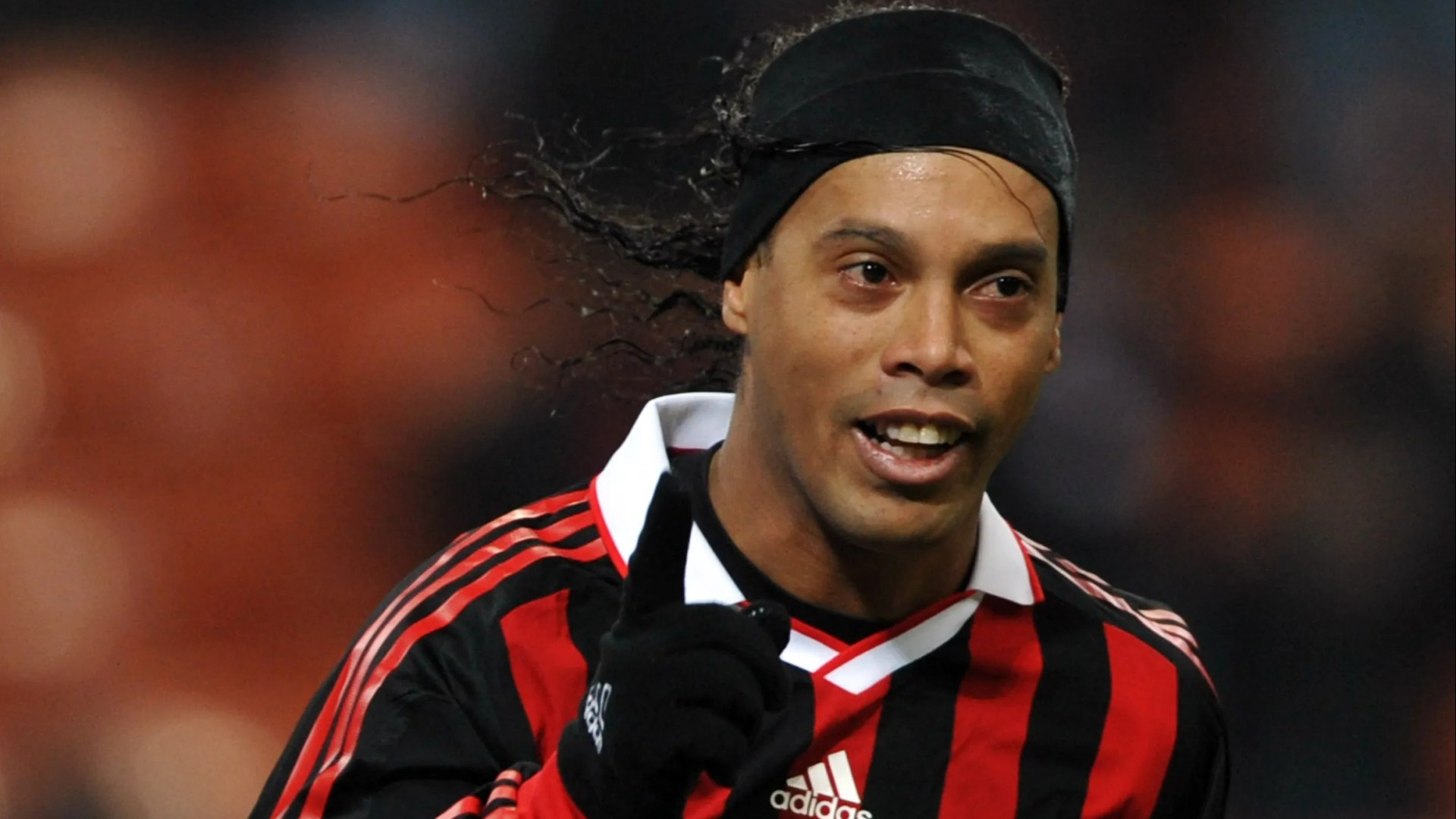 Ronaldinho didn't hesitate when naming best atmosphere he'd ever played in with Nou Camp and San Siro snubbed