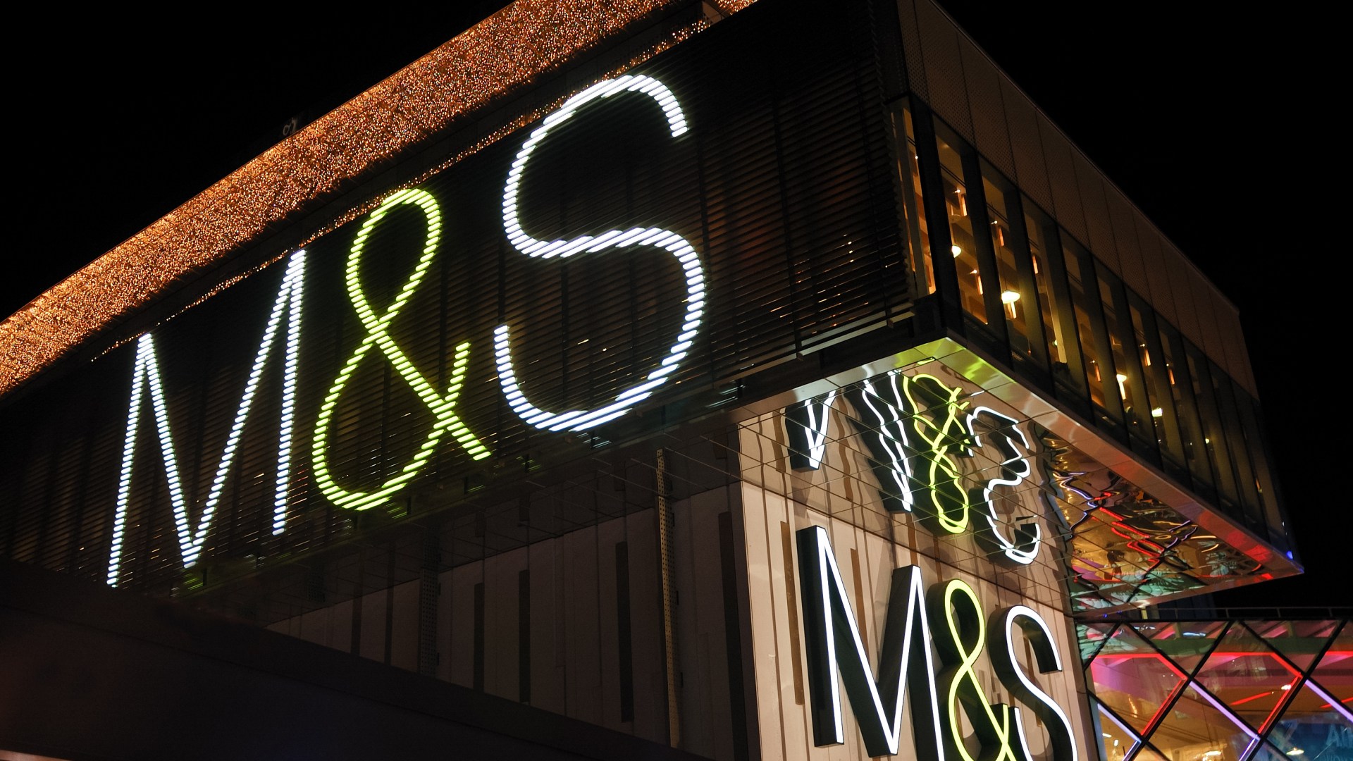 Marks and Spencer has AXED popular Christmas giveaway to Sparks customers - and shoppers will be fuming