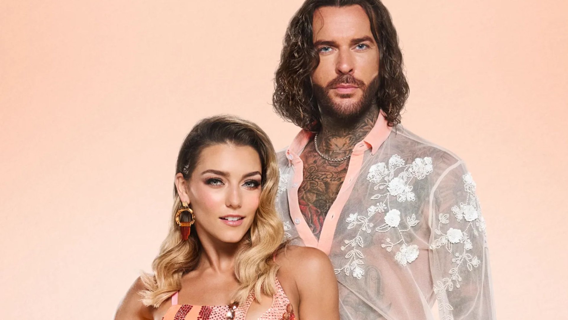 Pete Wicks flirting with Strictly's make-up artists despite growing close to dance partner Jowita Przystał