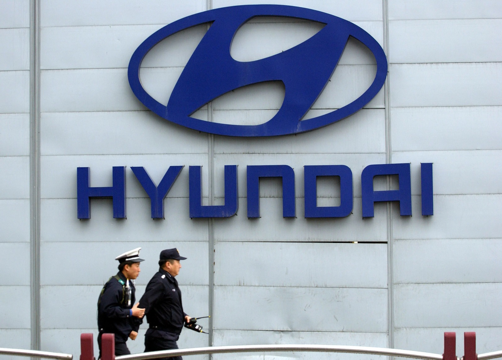 3 Workers Killed During Vehicle Test In Hyundai Factory