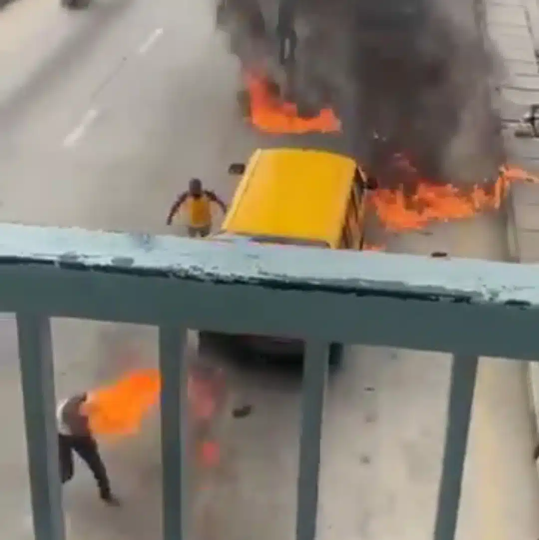 Bus driver sets himself, LASTMA officers on fire in Lagos during attempt to arrest and impound his vehicle