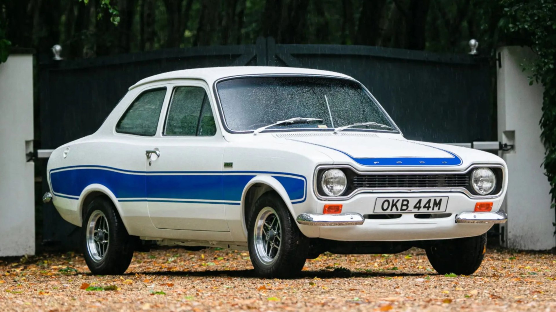 Fully restored first edition of iconic Ford motor to be auctioned for huge price after £130k spent on its renovation