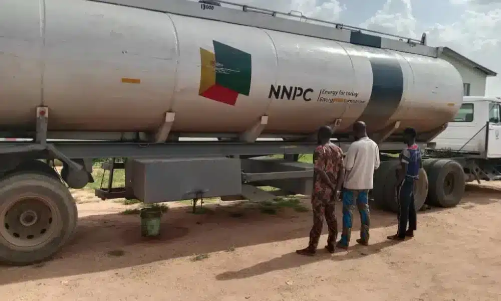 NSCDC Nabs Tanker Driver For Diverting Fuel Meant For Osun NNPC Mega Station