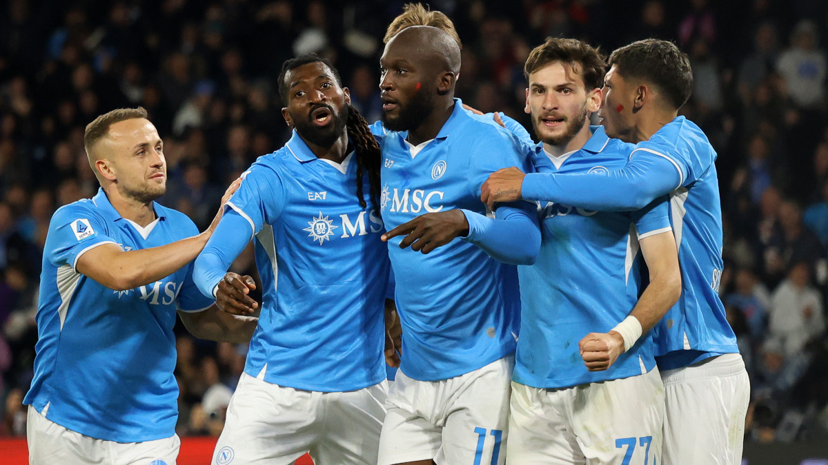 Romelu Lukaku keeps Napoli of Serie A at the top after winning