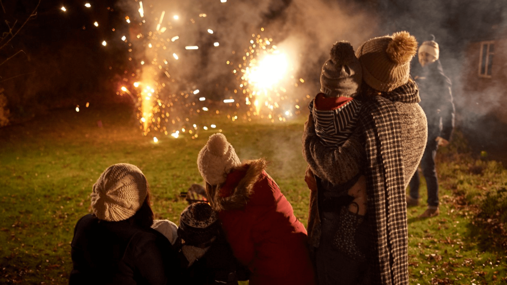 Scots risk £5,000 if they break Bonfire Night rule - don't get caught out