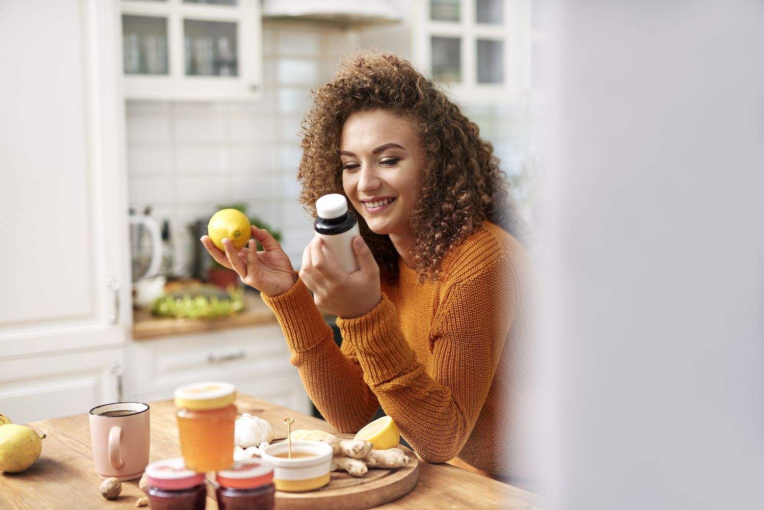 These Two Common Supplements Are Best for Boosting Immunity, Experts Say