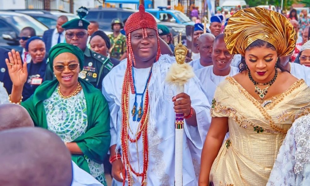 What Remi Tinubu Said Before Ooni Of Ife Erected A Statue In Her Honor