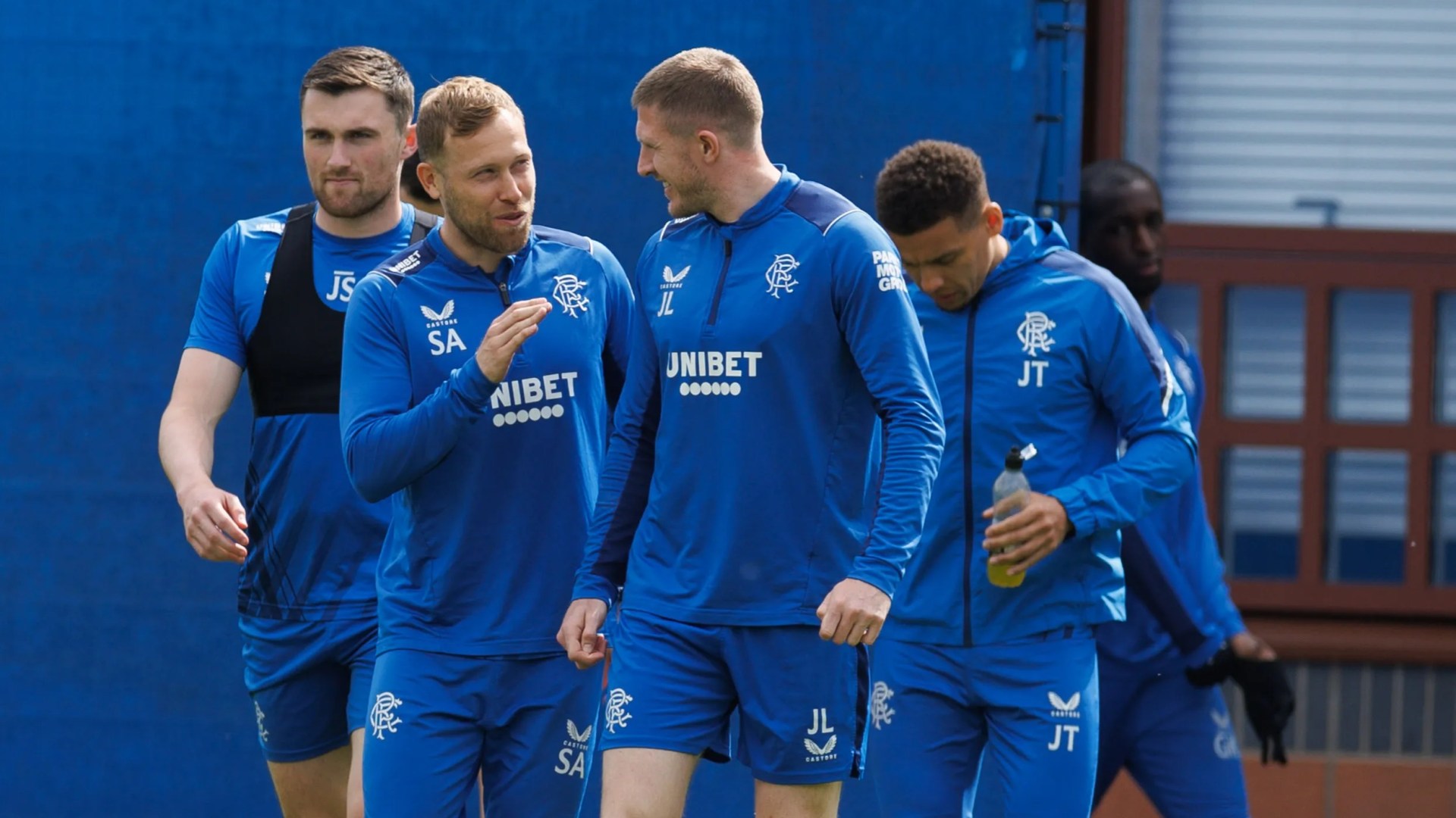 Ex-Rangers star blasted by fuming fans as they insist 'he can't even be a ball boy'