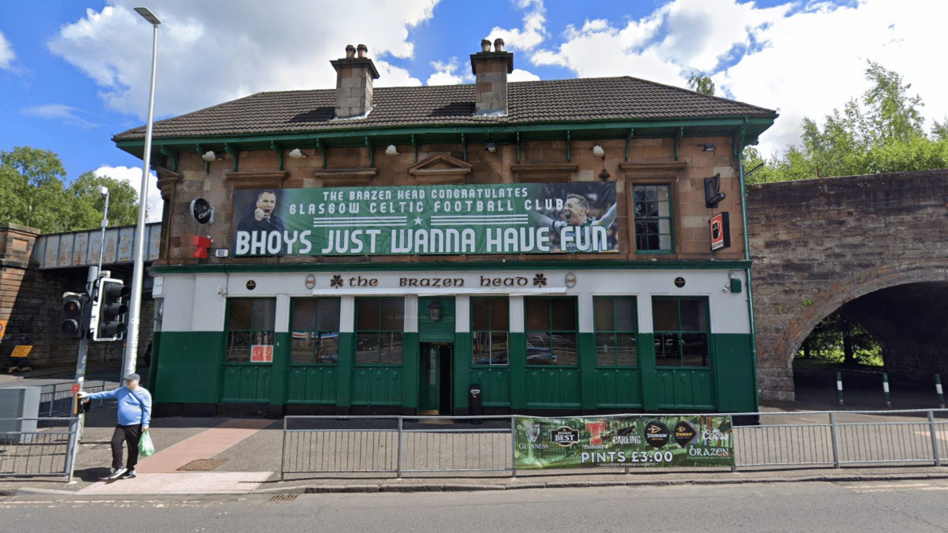 Huge Hollywood star spotted at Celtic pub amid filming of new movie