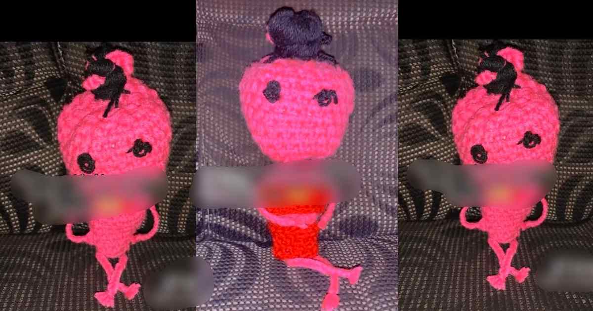 "You even wear am red two piece" – Lady's attempt to crochet a teddy bear using a tutorial she found on TikTok yields a crǝǝpy doll (WATCH)