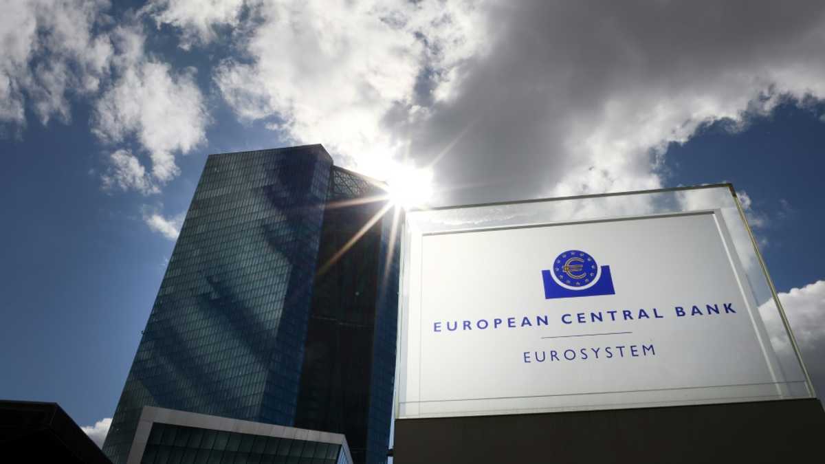 Amid weak eurozone and political turmoil, ECB to cut rates again