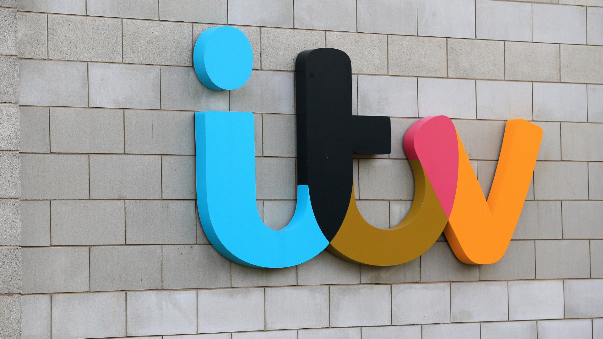 ITV's 'worst quiz show' revealed by viewers - and it's not what you would expect