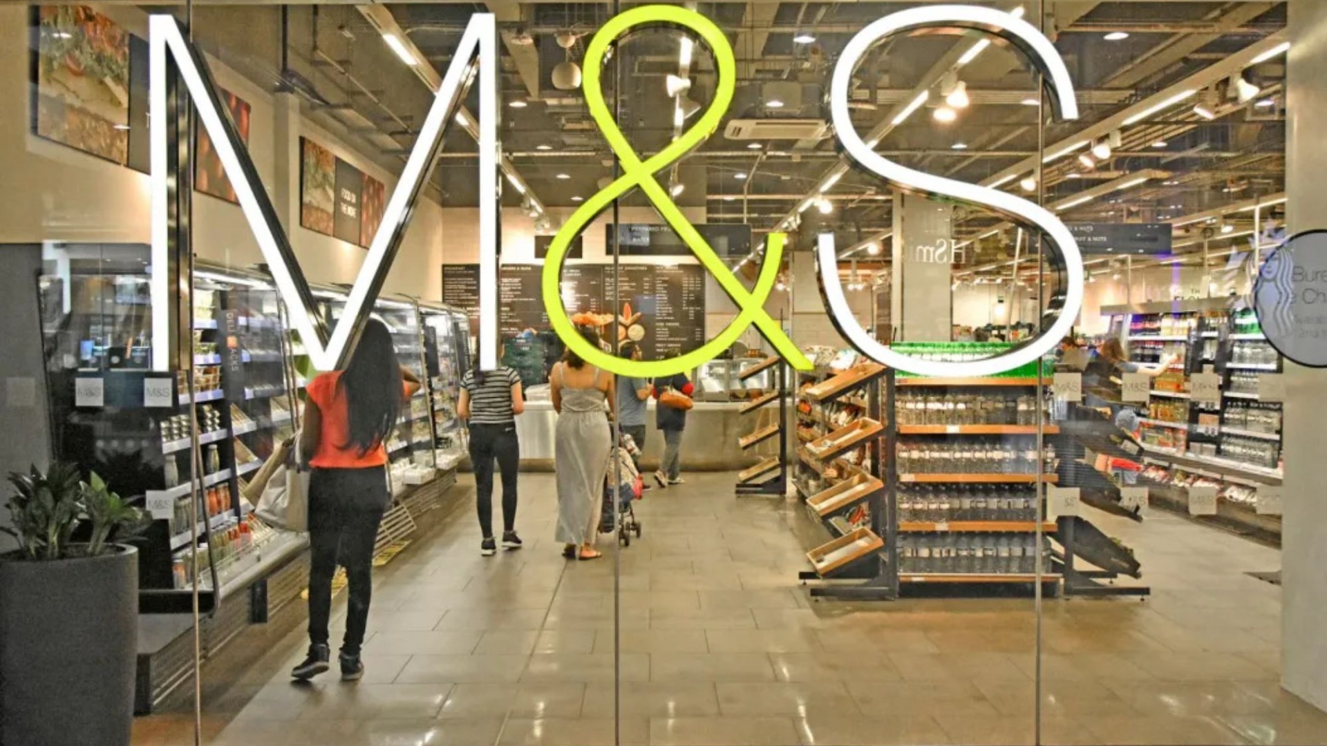 Marks and Spencer Christmas and Boxing Day 2024 opening times: What time are stores open?