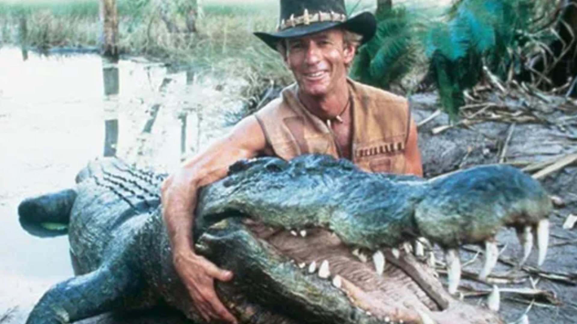 Iconic 16ft & 110 stone croc from film Crocodile Dundee dies aged 90 after starring with Paul Hogan as tributes pour in