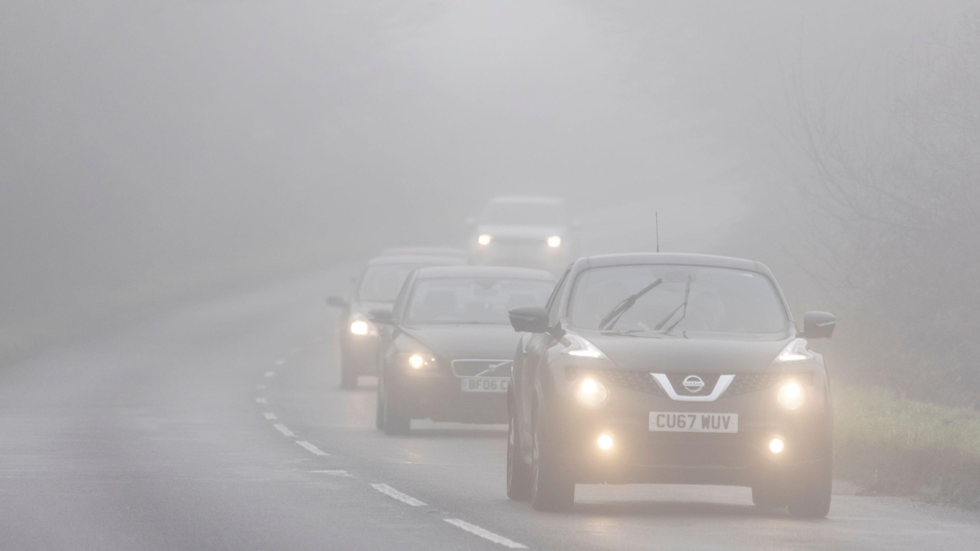 Brits warned NOT to travel due to 'dense fog' covering huge swathes of UK - as millions on the move after Xmas getaway