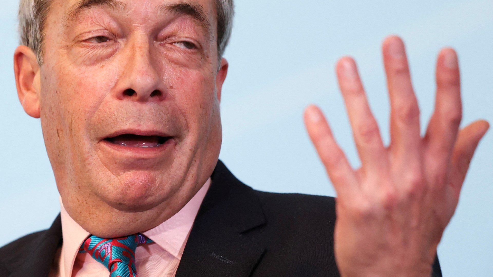 A Nige-mare before Christmas for Labour & Tories but Reform is a gift for John